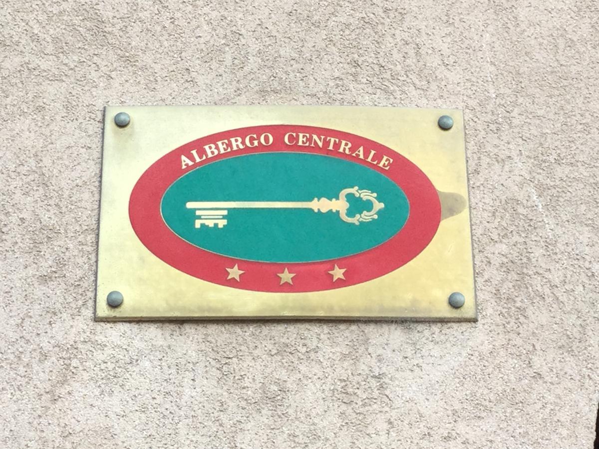 Hotel Centrale Este Exteriör bild
